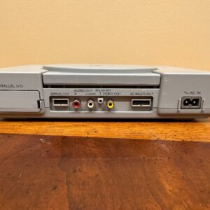 PLAYSTATION 1 prvi model za zbiratelje ali nostalgike